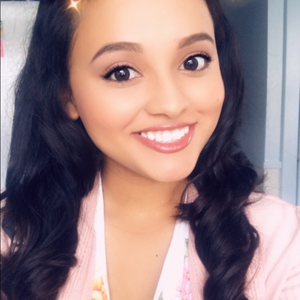 Meet your Posher, Sandra